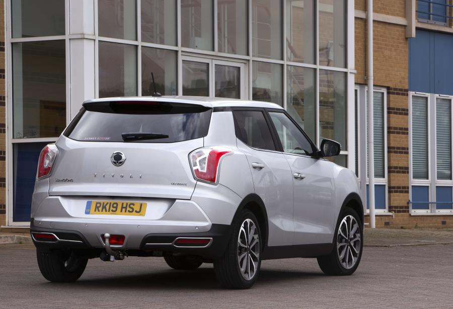  SsangYong Tivoli Ultimate 2018 года  (UK) (фото 30 из 37)